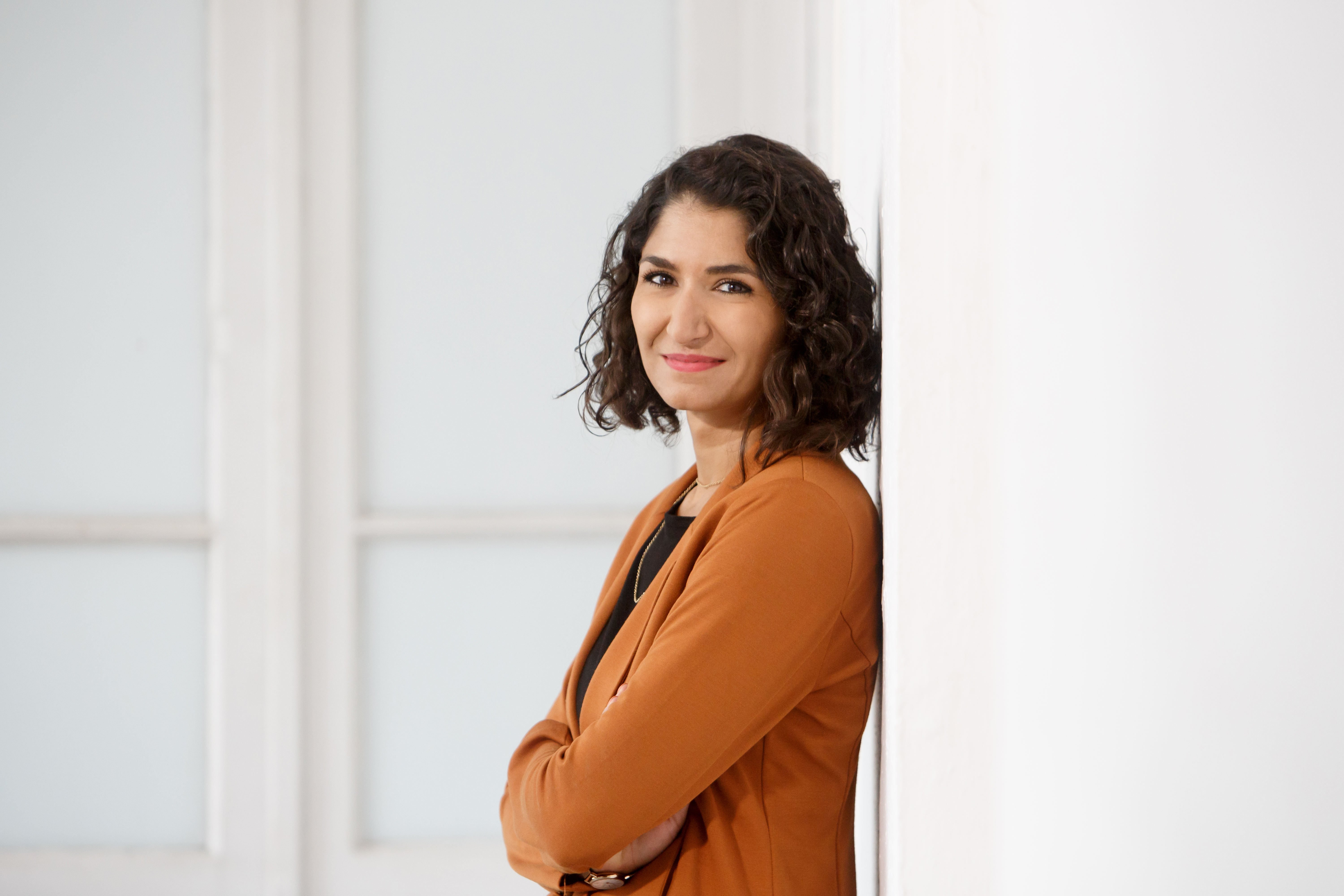 Neda Noraie-Kia1