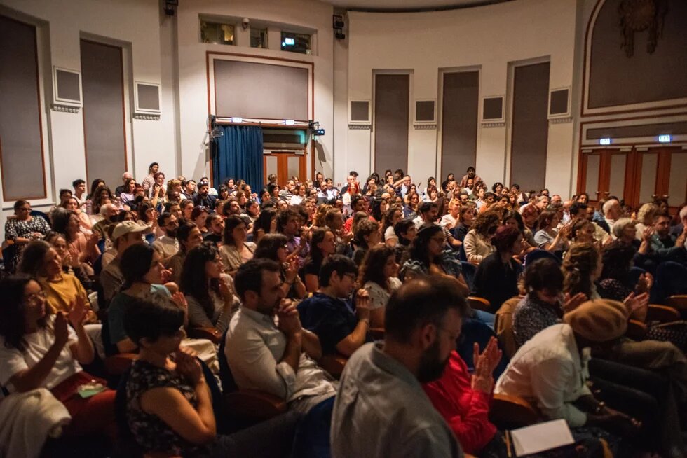 Αιτούντες άσυλο - Χαμένοι σε νομικούς λαβυρίνθους 2