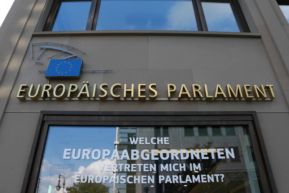 Europäisches Parlament, Europäisches Haus Berlin am Brandenburger Tor Europäisches Parlament, Europäisches Haus Berlin am Brandenburger Tor